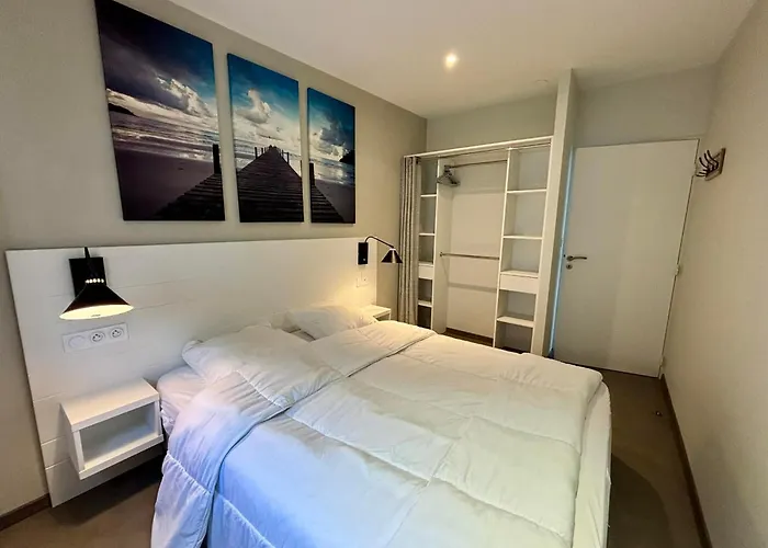 Apartament Cosy Cote Cour, Acces Plage, Piscine, Balcon, Parking, Animaux Admis, - Fr-1-194-228