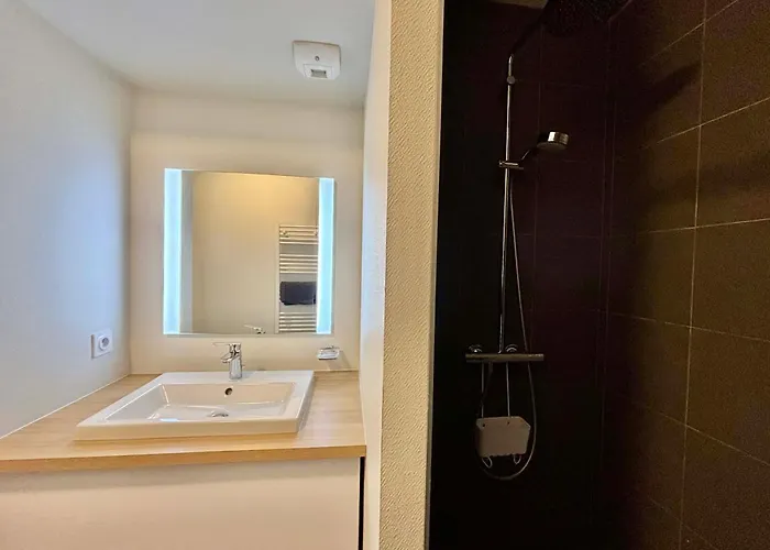 Cosy Cote Cour, Acces Plage, Piscine, Balcon, Parking, Animaux Admis, - Fr-1-194-228 * La Tranche-sur-Mer