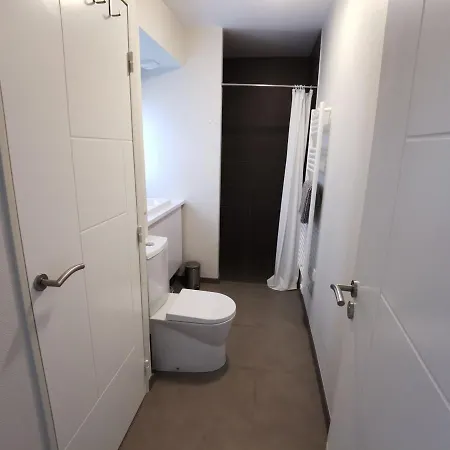 Cosy Cote Cour, Acces Plage, Piscine, Balcon, Parking, Animaux Admis, - Fr-1-194-228 Appartement