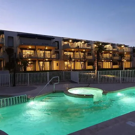 Cosy Cote Cour, Acces Plage, Piscine, Balcon, Parking, Animaux Admis, - Fr-1-194-228 Daire