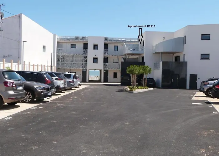 아파트 Cosy Cote Cour, Acces Plage, Piscine, Balcon, Parking, Animaux Admis, - Fr-1-194-228