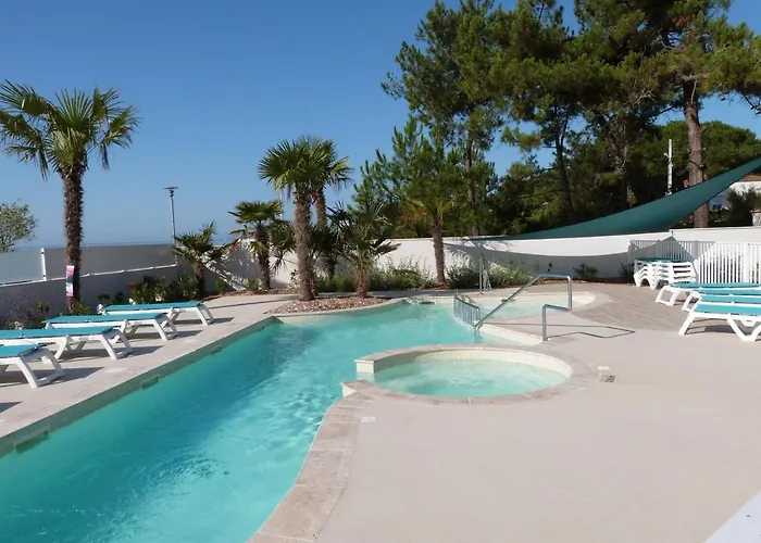 Cosy Cote Cour, Acces Plage, Piscine, Balcon, Parking, Animaux Admis, - Fr-1-194-228 아파트 *